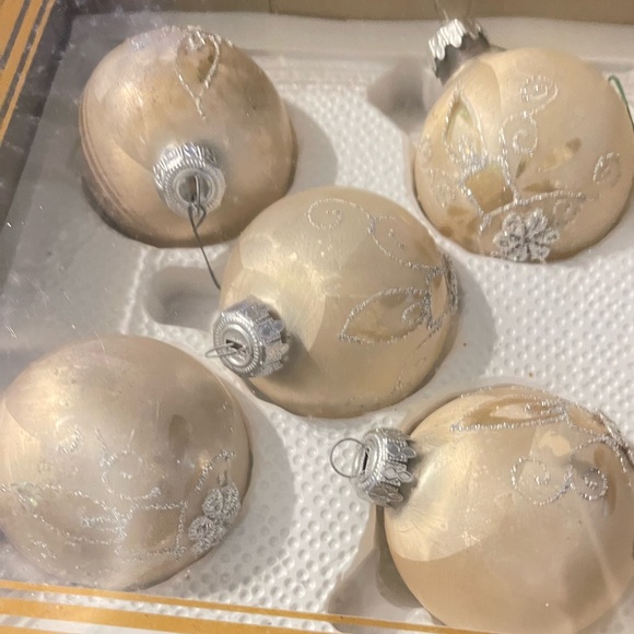 VNTG set 23 Kurt Adler Hand Crafted X-mas Tree Ornaments 13 Floral & 10 Candle - Picture 9 of 10